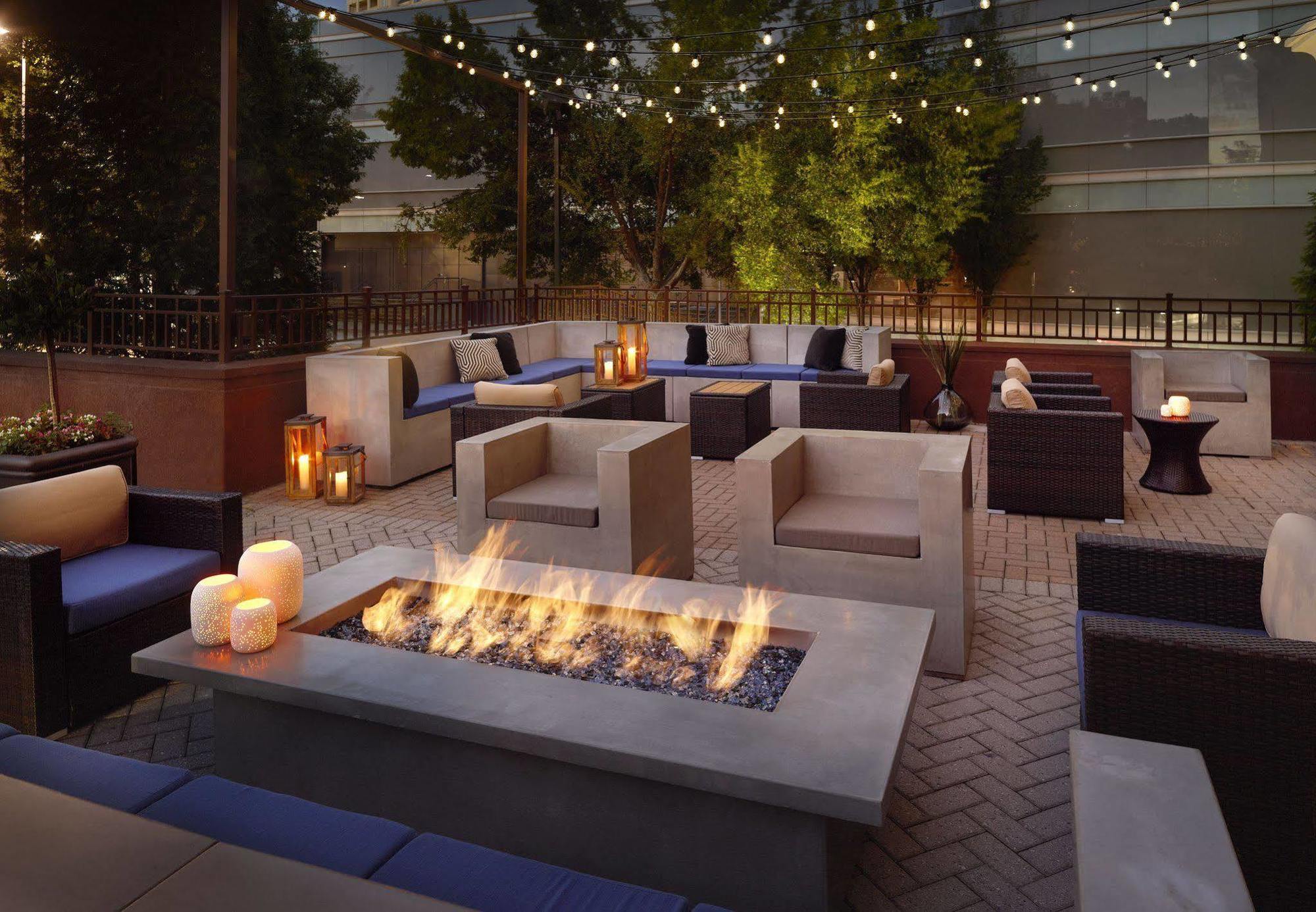 Springhill Suites By Marriott Atlanta Buckhead Ngoại thất bức ảnh